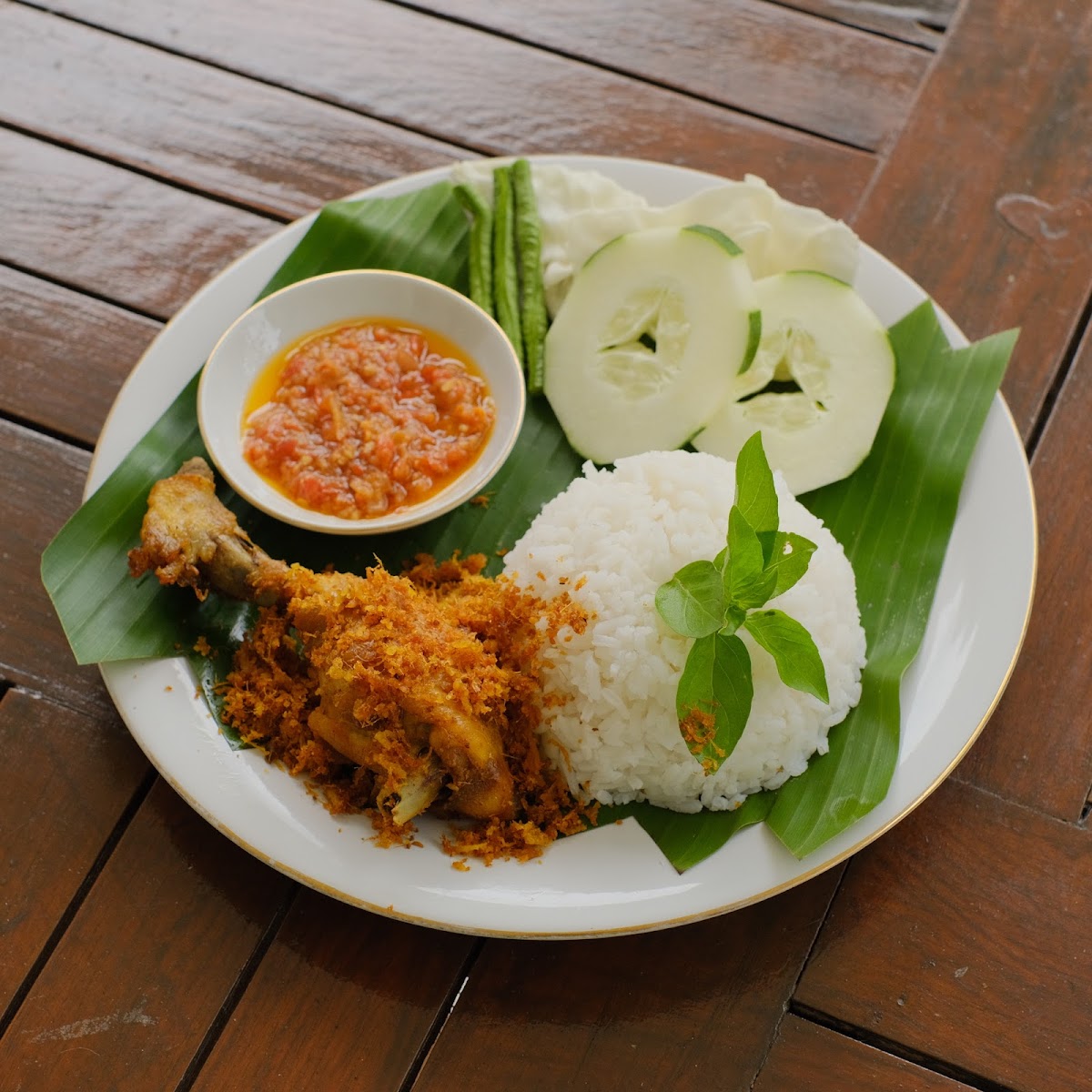 Triple Sari Resto & Cafe Photos 2